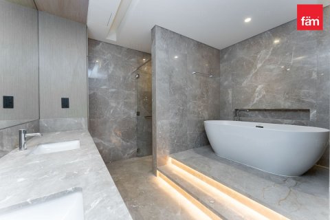 Villa in Dubai Hills Estate, Dubai 4 bedrooms, 656.5 sq.m. № 125027 - photo 8