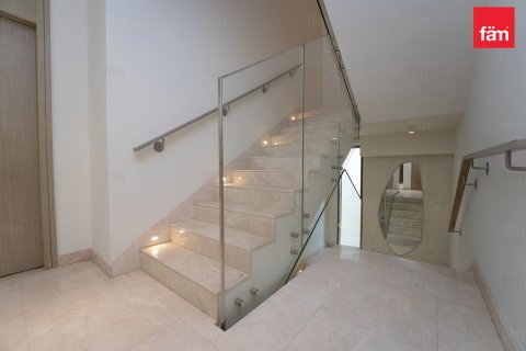 Villa in Dubai Hills Estate, Dubai 4 bedrooms, 656.5 sq.m. № 125027 - photo 13