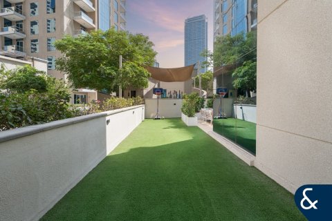 Apartment in Marina Promenade, Dubai Marina, Dubai 2 bedrooms, 285 sq.m. № 75849 - photo 15