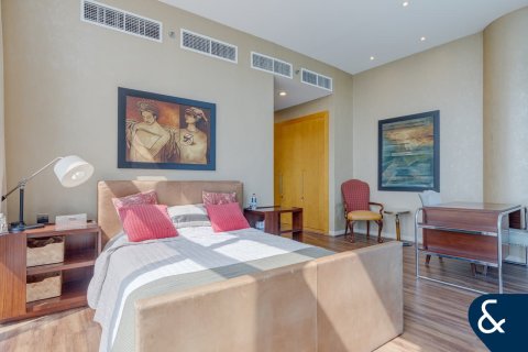 Penthouse in Trident Grand Residence, Dubai Marina, Dubai 4 bedrooms, 786 sq.m. № 75839 - photo 15