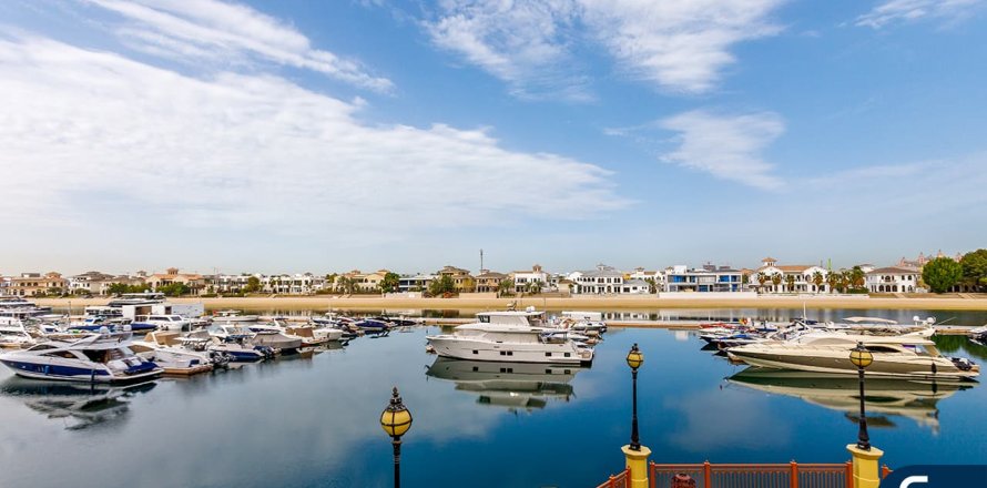 Квартира в Marina Residences, Пальма Джумейра, Дубай, 2 спальни, 376м², № 75848