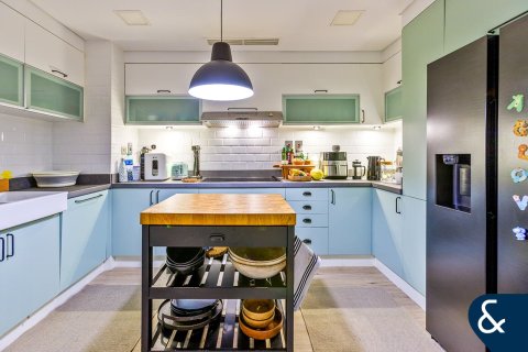 Купить квартиру в Marina Residences, Пальма Джумейра, Дубай: 2 спальни, 376м², № 75848 - фото 12