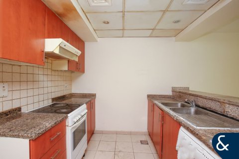 Купить квартиру в Greens, Дубай: 2 спальни, 105м², № 75841 - фото 5