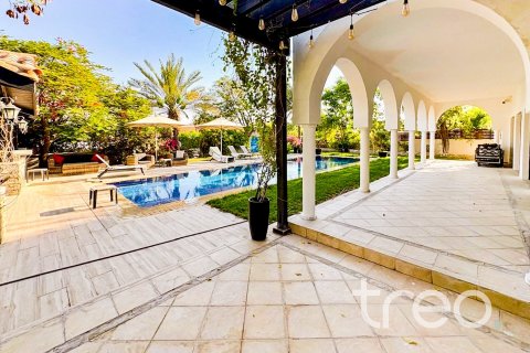 Villa in The Villa, Dubai 5 bedrooms, 771.09 sq.m. № 123500 - photo 17