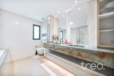 Villa en Arabian Ranches, Dubai, 6 dormitorios, 480.49 m², № 123505 - foto 21