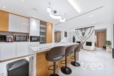 Villa en Arabian Ranches, Dubai, 6 dormitorios, 480.49 m², № 123505 - foto 11