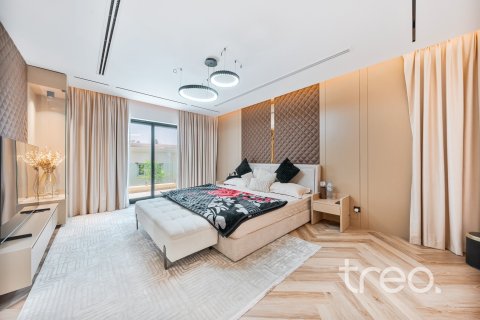 Villa en Arabian Ranches, Dubai, 6 dormitorios, 480.49 m², № 123505 - foto 18