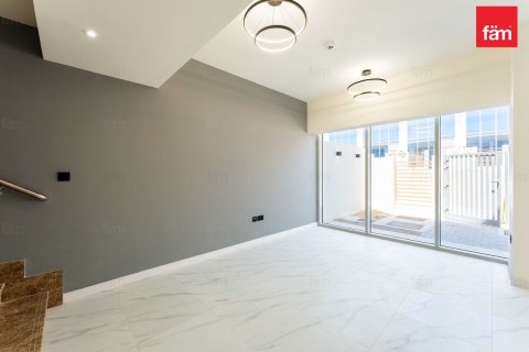 Townhouse in Dubai 2 bedrooms, 79.3 sq.m. № 118866