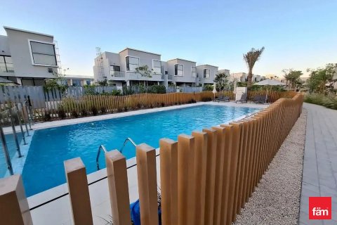 Townhouse in Dubai 2 bedrooms, 79.3 sq.m. № 118866 - photo 5