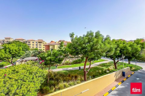 Снять в аренду квартиру в Дубае: 3 спальни, 255м², № 64372 - фото 20