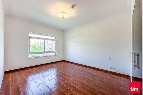 Снять в аренду квартиру в Дубае: 3 спальни, 255м², № 64372 - фото 18