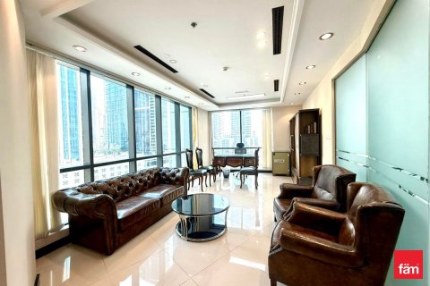 Снять в аренду офис в Бизнес-Бэе, Дубай: 148.9м², № 64063 - фото 3