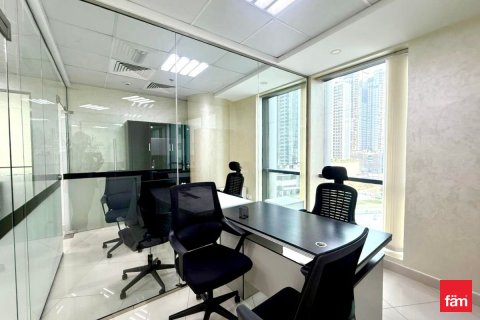 Снять в аренду офис в Бизнес-Бэе, Дубай: 148.9м², № 64063 - фото 5