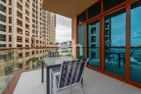 Apartment in Palm Jumeirah, Dubai 51 sq.m. № 21730 - photo 9