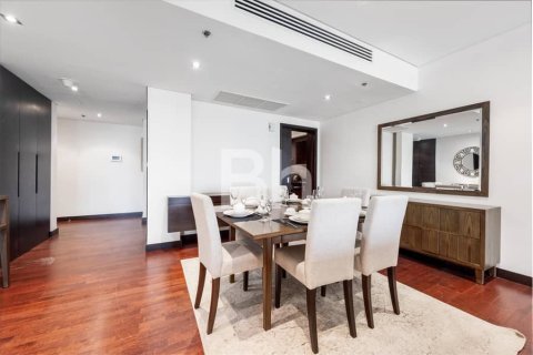 Apartment in Palm Jumeirah, Dubai 2 bedrooms, 169 sq.m. № 21731 - photo 14