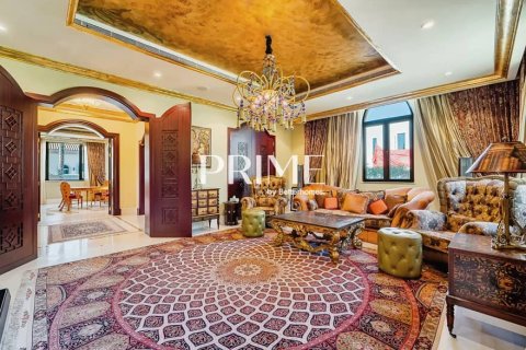 Villa en Palm Jumeirah, Dubai, 5 dormitorios, 1245 m², № 21714 - foto 19
