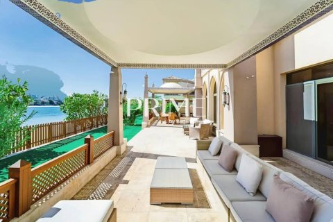 Villa en Palm Jumeirah, Dubai, 5 dormitorios, 1245 m², № 21714 - foto 16