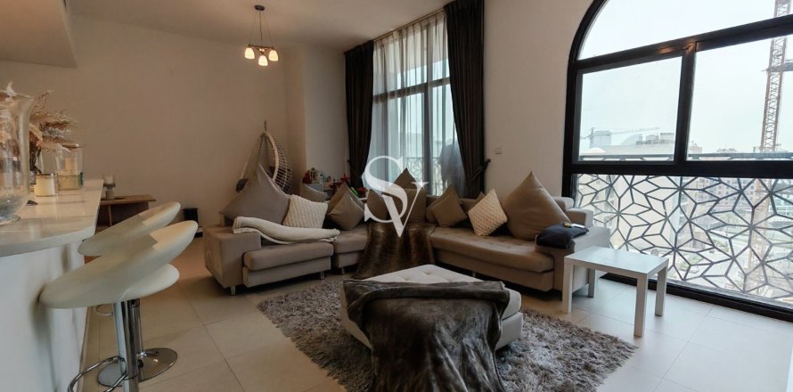 Apartment in Al Jaddaf, Dubai 2 bedrooms, 112 sq.m. № 68605