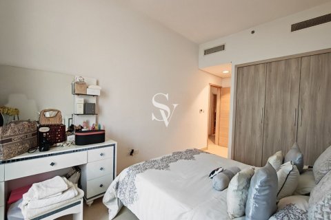 Apartment in Al Jaddaf, Dubai 2 bedrooms, 112 sq.m. № 68605 - photo 4