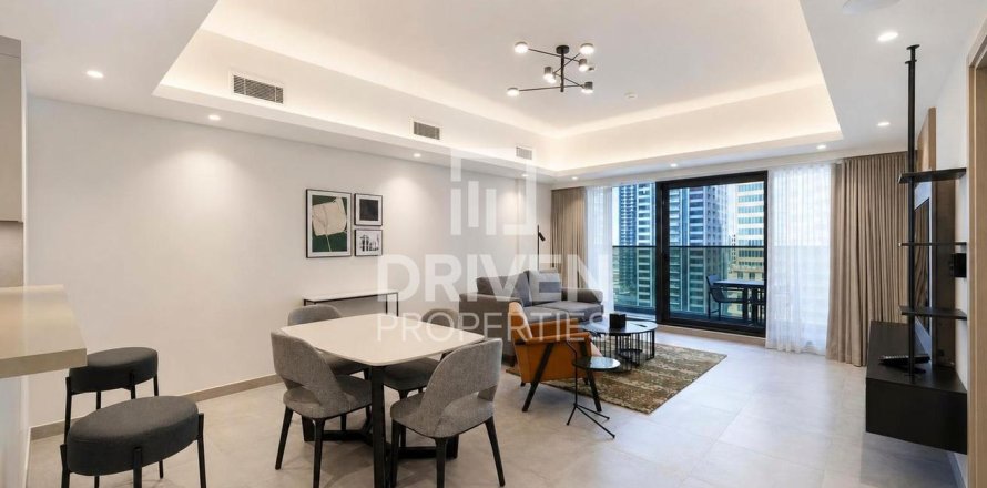 Apartment in Jumeirah Lake Towers, Dubai 1 bedroom, 80.73 sq.m. № 128606
