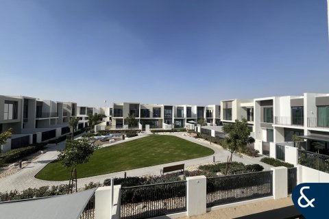 Снять в аренду таунхаус в Nara, The Valley, Дубай: 4 спальни, 258м², № 91479 - фото 2