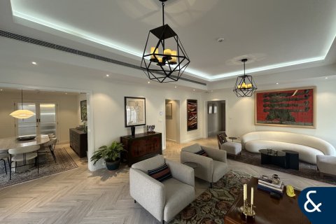 Villa en Arabian Ranches, Dubai, 5 dormitorios, 409 m², № 91476 - foto 15