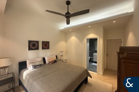 Villa en Arabian Ranches, Dubai, 5 dormitorios, 409 m², № 91476 - foto 6