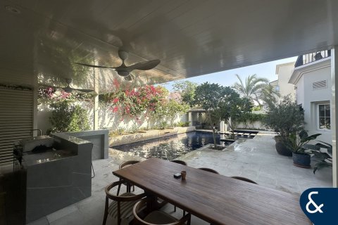 Villa en Arabian Ranches, Dubai, 5 dormitorios, 409 m², № 91476 - foto 18