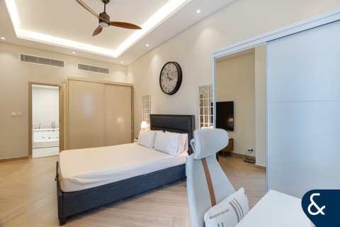 Apartment in Motor City, Dubai 3 bedrooms, 198 sq.m. № 91478 - photo 9
