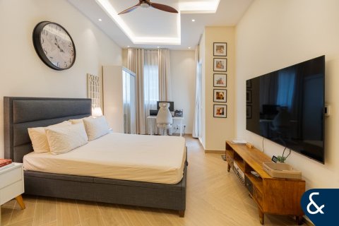 Apartment in Motor City, Dubai 3 bedrooms, 198 sq.m. № 91478 - photo 8