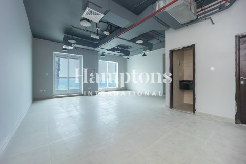 Oficina en Jumeirah Lake Towers, Dubai, 73.00968061 m², № 103199 - foto 5