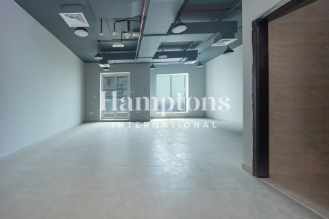 Oficina en Jumeirah Lake Towers, Dubai, 73.00968061 m², № 103199 - foto 4