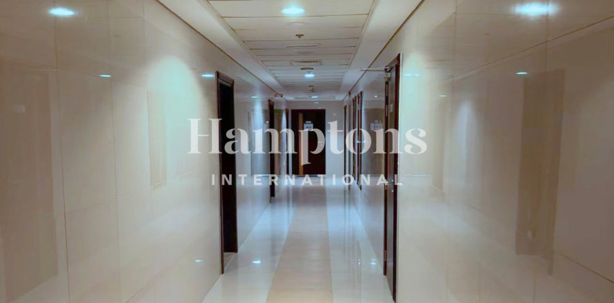 Oficina en Jumeirah Lake Towers, Dubai, 73.0097 m², № 103199