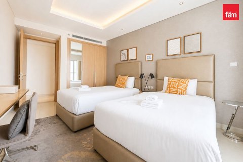 Hotel Apartment in Business Bay, Dubai 2 bedrooms, 140.9 sq.m. № 134889 - photo 7