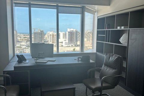 Bureau à Sheikh Zayed Road, Dubai, 186 m², № 16188 - photo 1