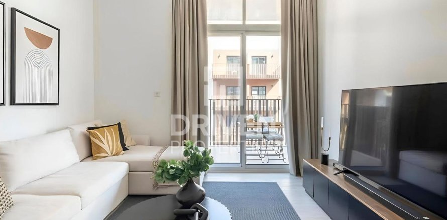 Apartment in District 15, Jumeirah Village Circle, Dubai 1 bedroom, 77.48 sq.m. № 136645