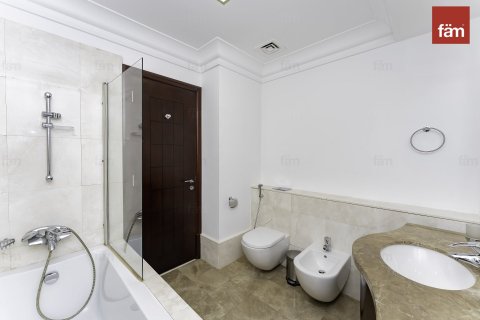 Apartamento en Palm Jumeirah, Dubai, 2 dormitorios, 204.8 m², № 53075 - foto 17