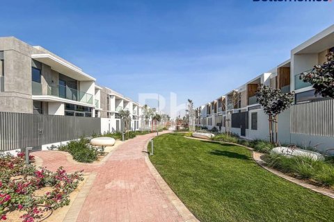 Снять в аренду таунхаус в Arabian Ranches 3, Дубай: 3 спальни, 194м², № 22060 - фото 8