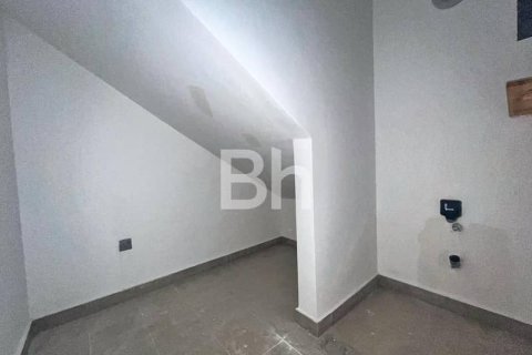 Снять в аренду таунхаус в Al Furjan, Дубай: 3 спальни, 308м², № 22061 - фото 9