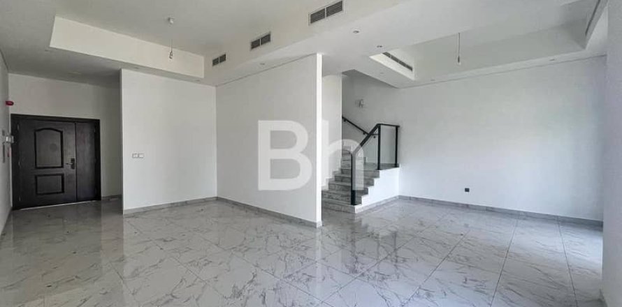 Таунхаус в Al Furjan, Дубай, 3 спальни, 308м², № 22061