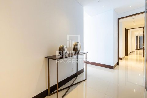 Apartment in The Address Sky View Towers, Downtown Dubai (Downtown Burj Dubai), Dubai 5 bedrooms, 290.69 sq.m. № 138464 - photo 26