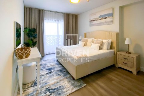 Apartment in The Crescent, Palm Jumeirah, Dubai 2 bedrooms, 183.11 sq.m. № 125150 - photo 8
