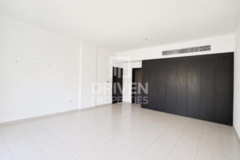 Villa in The Villa, Dubai 5 bedrooms, 934.6 sq.m. № 125152 - photo 7