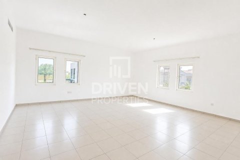 Villa in The Villa, Dubai 5 bedrooms, 934.6 sq.m. № 125152 - photo 14