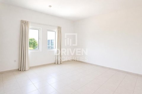 Villa in The Villa, Dubai 5 bedrooms, 934.6 sq.m. № 125152 - photo 18