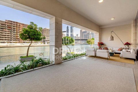 Apartment in Al Wasl, Dubai 3 bedrooms, 366.78 sq.m. № 125153 - photo 22