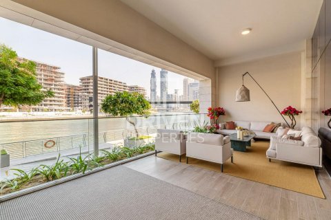 Apartment in Al Wasl, Dubai 3 bedrooms, 366.78 sq.m. № 125153 - photo 23