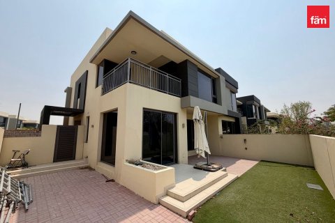 Villa in Dubai Hills Estate, Dubai 5 bedrooms, 288.7 sq.m. № 139281 - photo 2