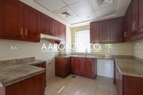 Villa en Arabian Ranches, Dubai, 2 dormitorios, 208 m², № 94329 - foto 15