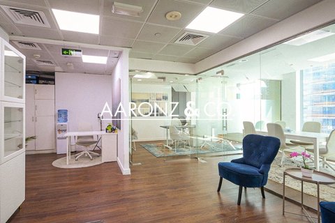 Office in Bayswater, Business Bay, Dubai 74 sq.m. № 94326 - photo 2